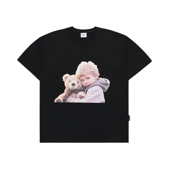 Áo Thun ADLV Baby Face Bear Doll Hug Đen