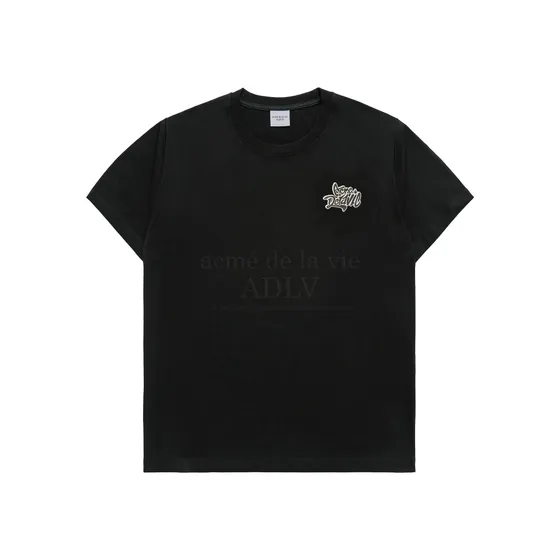 &Aacute;o Thun ADLV Graffiti Font Logo Đen
