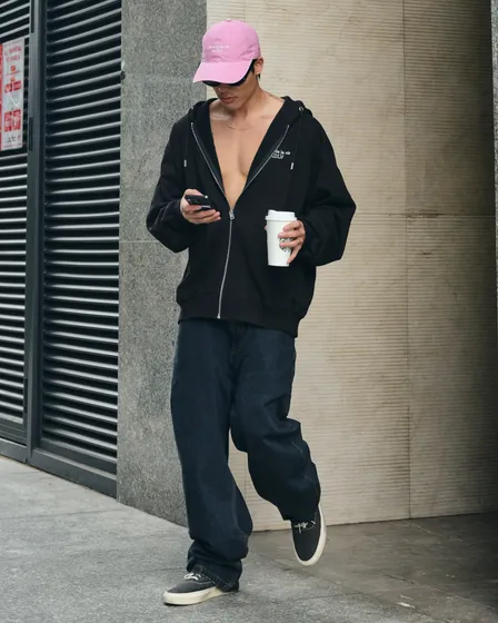 &Aacute;o Hoodie k&eacute;o kh&oacute;a Border Line Basic Logo Đen