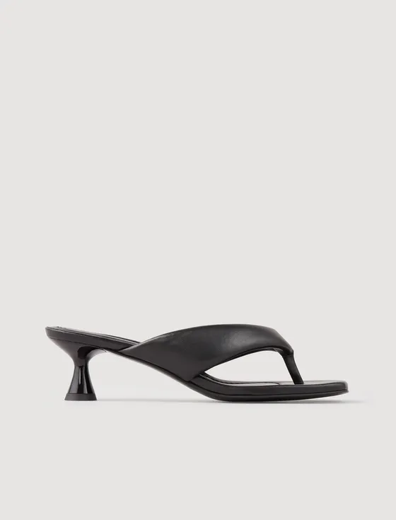 Giày mules xỏ ngón 34 Đen