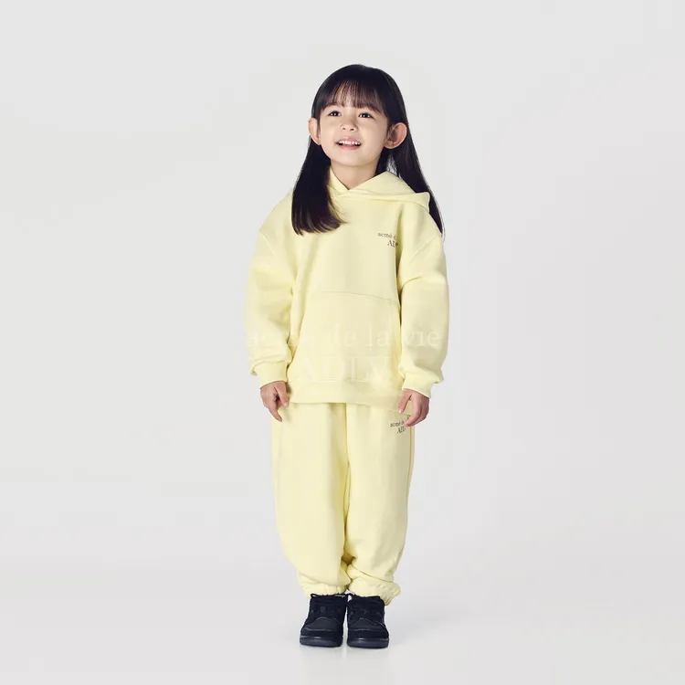 [KIDS] Quần Basic Logo Vàng Nhạt