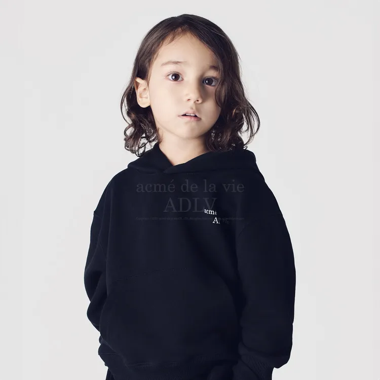 [KIDS] Áo Hoodie Basic Logo Đen