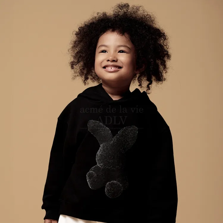 [KIDS] Áo Hoodie Fuzzy Rabbit Đen