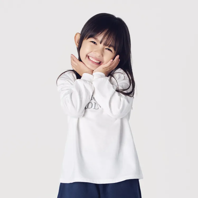 [KIDS] Áo Thun Dài Tay Basic Logo Kem