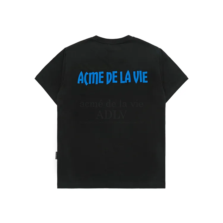 Áo Thun ADLV Baby Face Finger-Pointing Lettering Đen