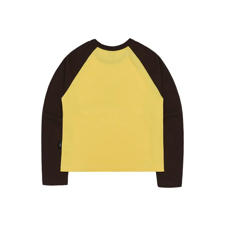 Áo Thun Dài Tay ADLV Hello Kitty Lettering Raglan Vàng