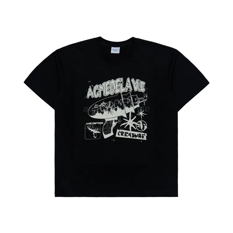 Áo Thun Creature Weapon Vintage Artwork Đen
