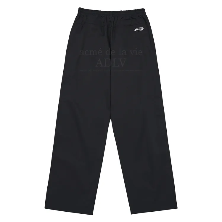 Quần Sporty Logo Wide Track Đen