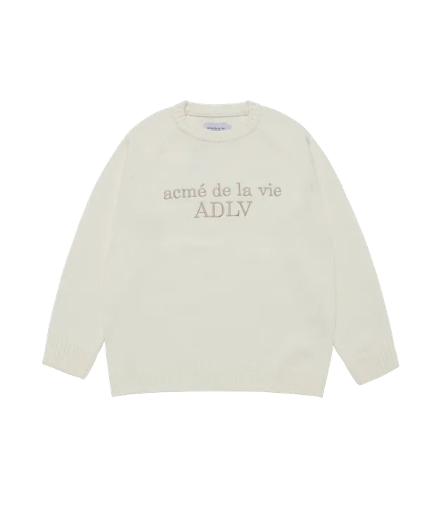 Áo len Basic Logo Trắng ngà
