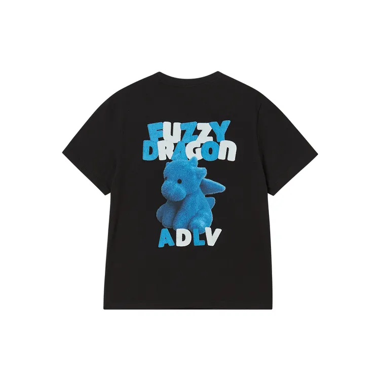 Áo thun nữ Fuzzy Font Dragon Đen