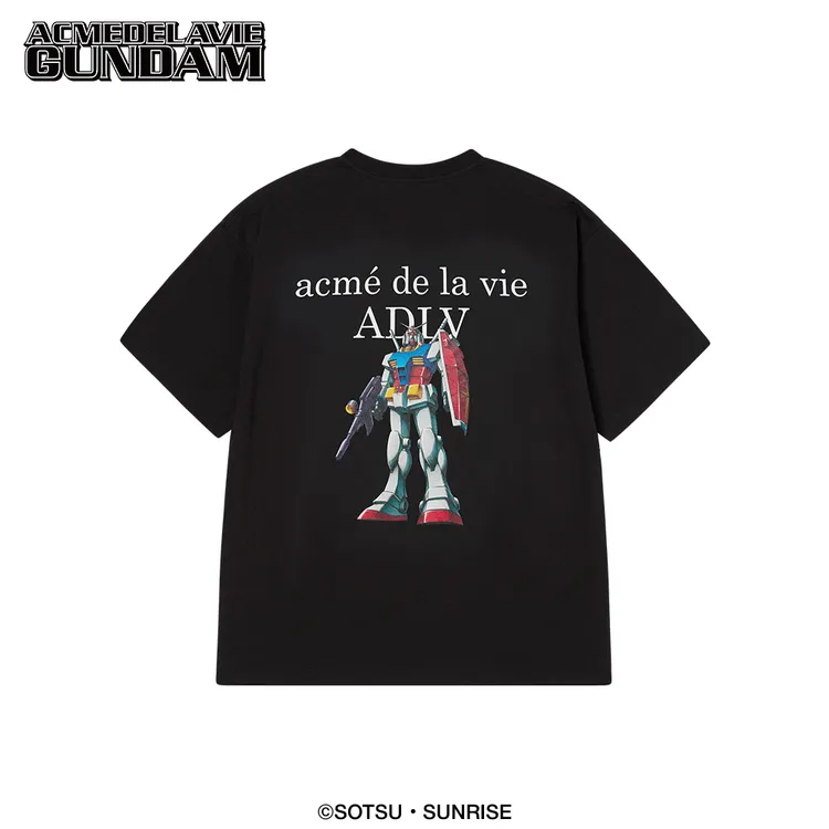 Áo Thun MOBILE SUIT GUNDAM Basic Logo Đen