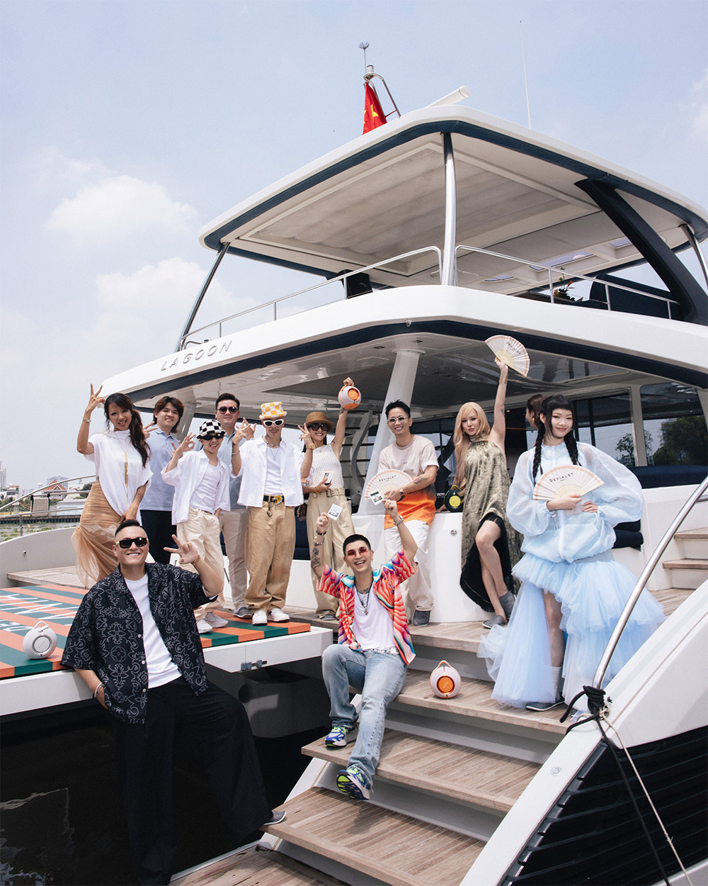 FR_DEVIALET_KOL_GROUP_1_1781855386.jpg