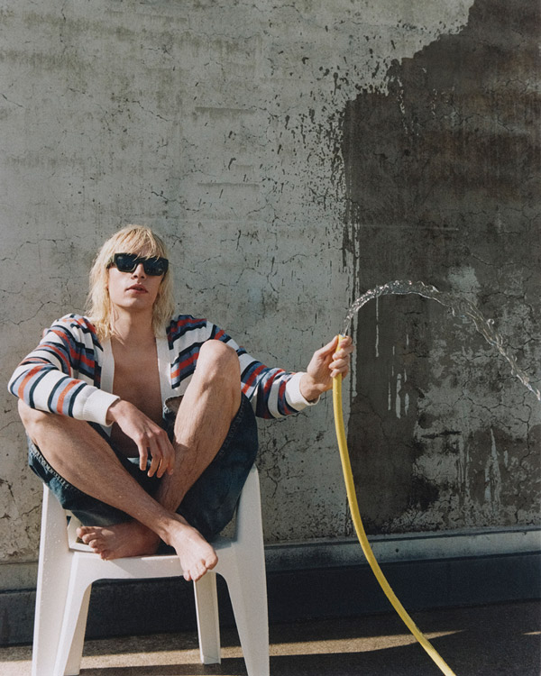 KENZO_HIGH-SUMMER_SS25_MAN_1.jpg KENZO_HIGH-SUMMER_SS25_MAN_1.jpg