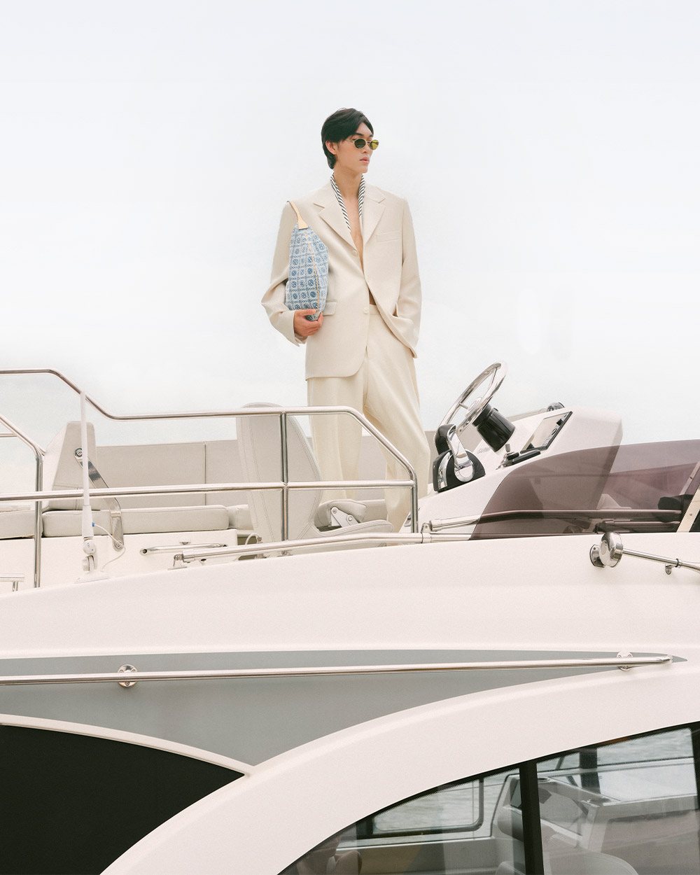 YACHTING_FR_6.jpg YACHTING_FR_6.jpg